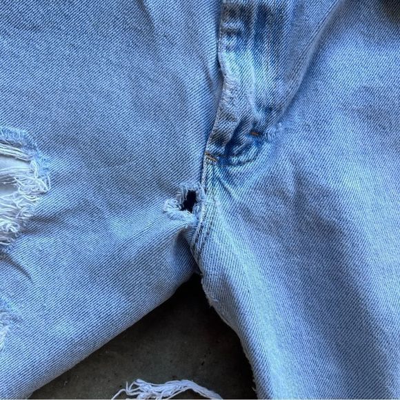 Vintage Distressed Rustler Cut Off Fringe Shorts size 32 - Picture 2 of 5